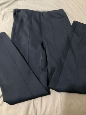 lululemon athletica smooth fit pullon taper XS 4 ankle crop Navy Dress Pants BBL
